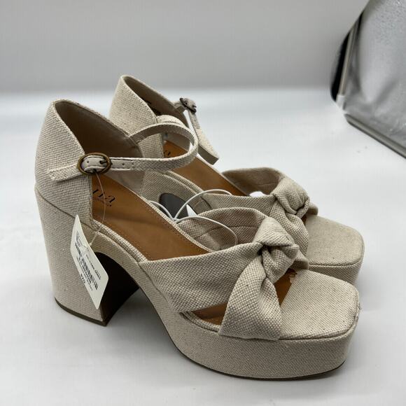 a.n.a Womens Holland Heeled Sandals Cream Platform Size 8.5M - Picture 1 of 13